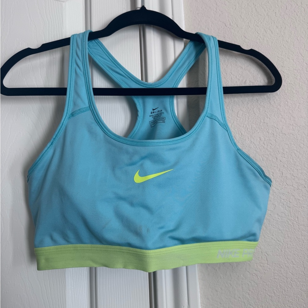 Nike Pro Dri-Fit Sports Bra